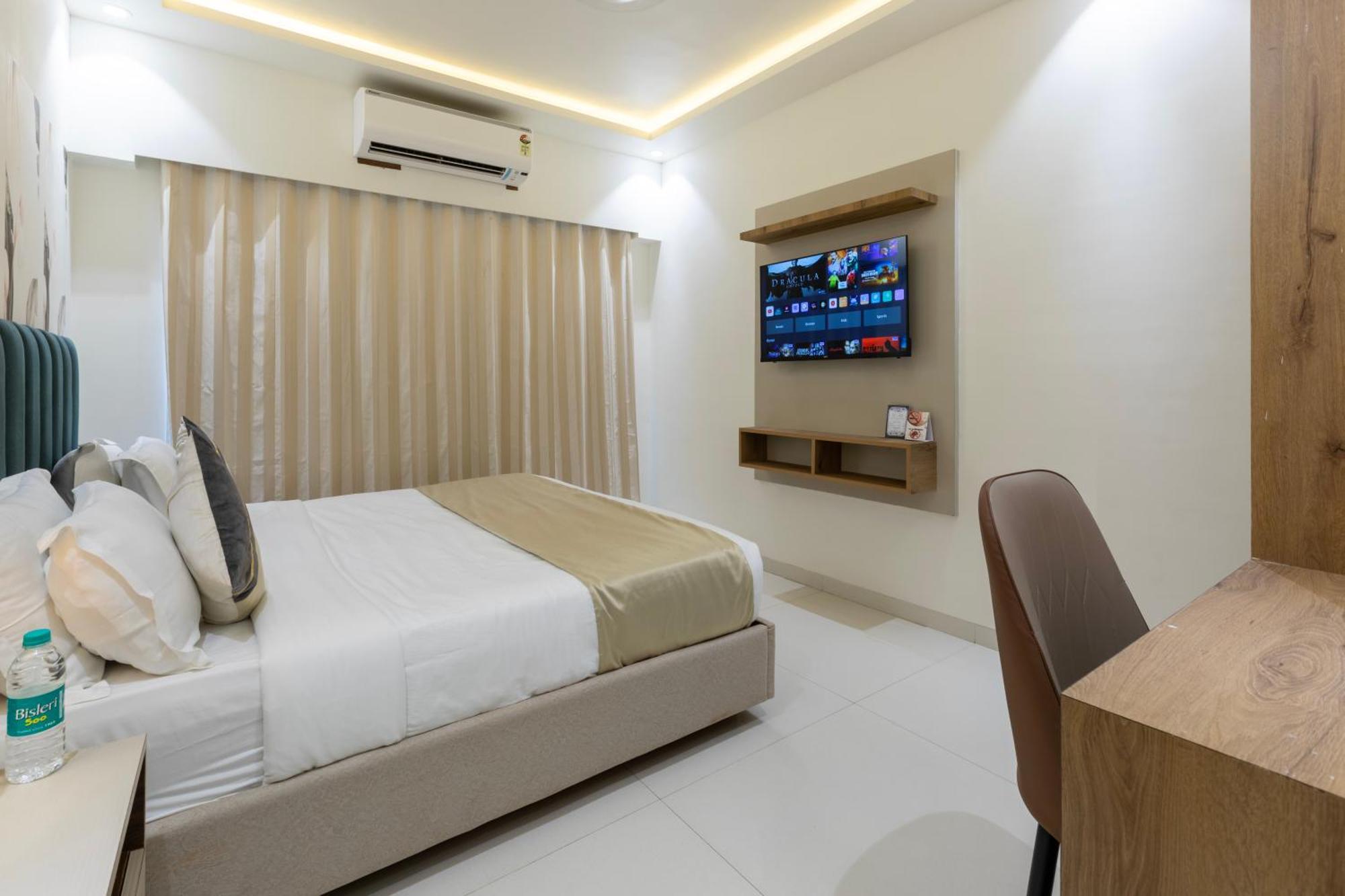 The Orion Premium Suites Mumbai  Buitenkant foto