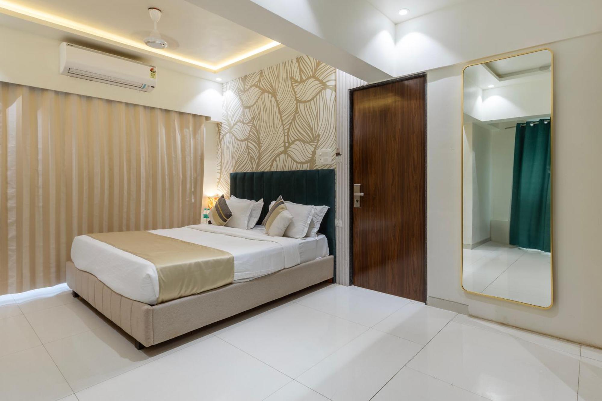 The Orion Premium Suites Mumbai  Buitenkant foto