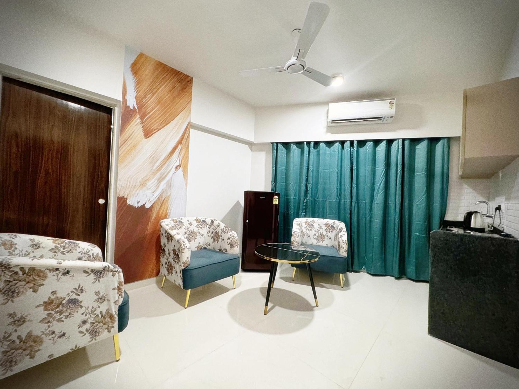 The Orion Premium Suites Mumbai  Buitenkant foto