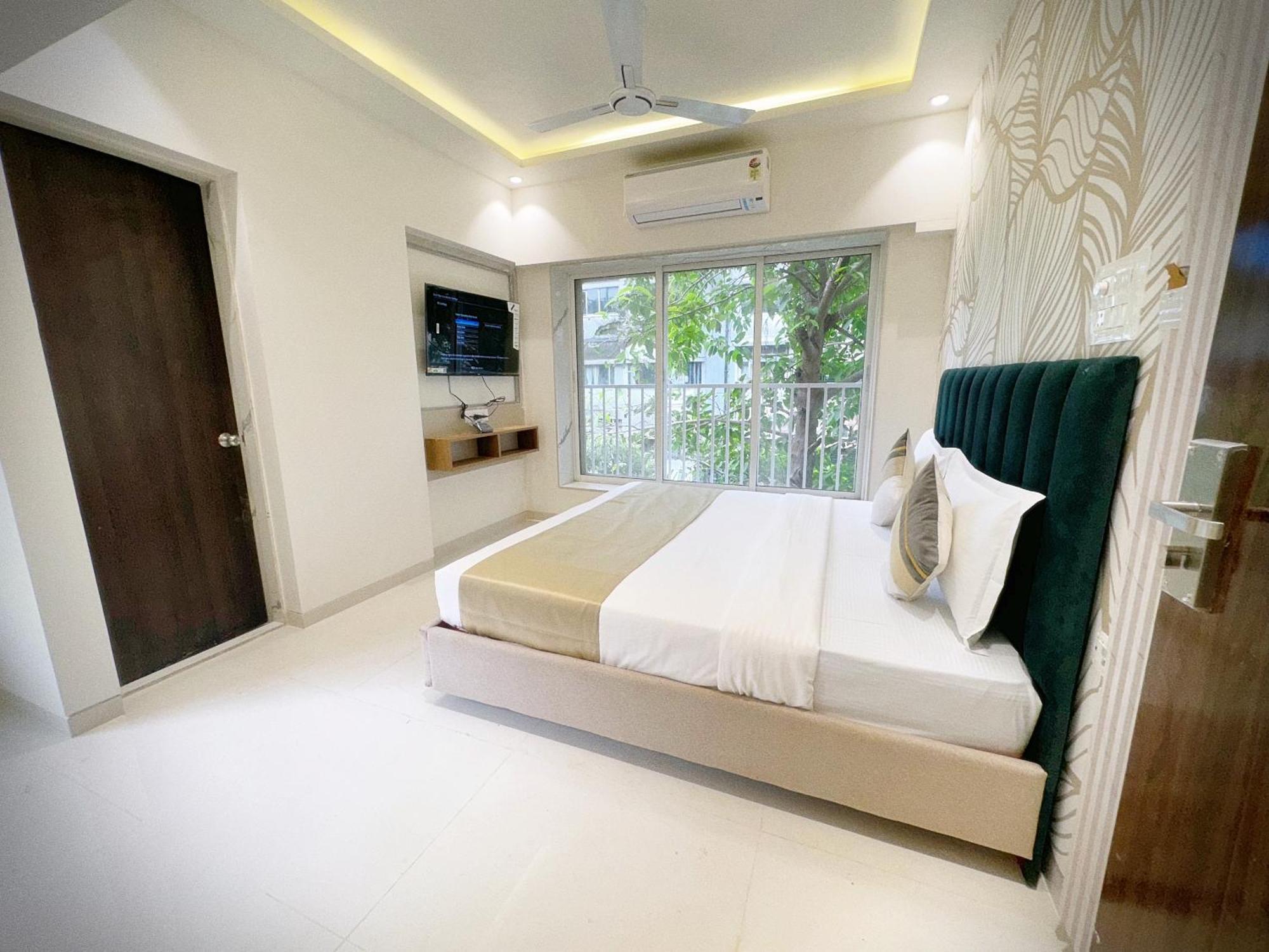 The Orion Premium Suites Mumbai  Buitenkant foto